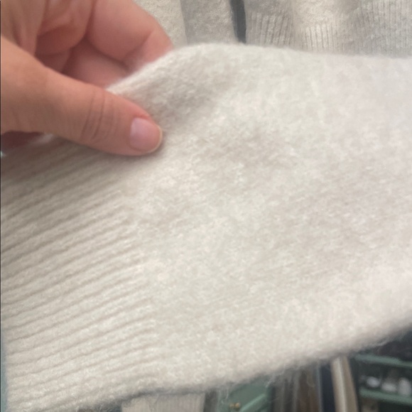 Zara Soft Ivory Cropped Button Cardigan - Picture 2 of 3